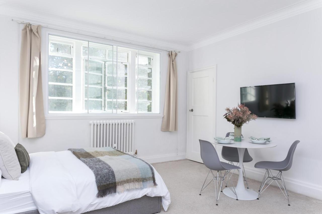 Beautifully Presented Centrally Located Studio Apartment London Exterior foto